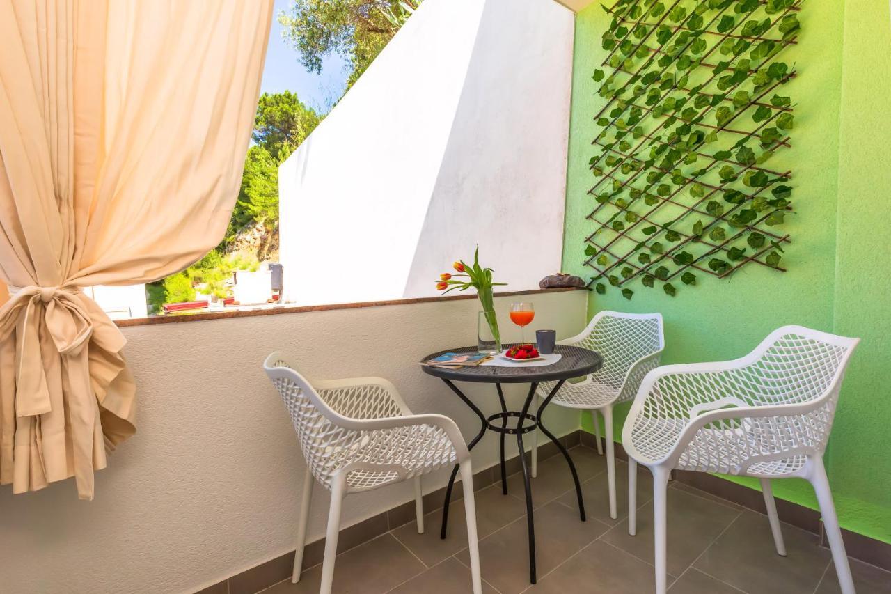 Apartmani Nikola Baška Voda Extérieur photo