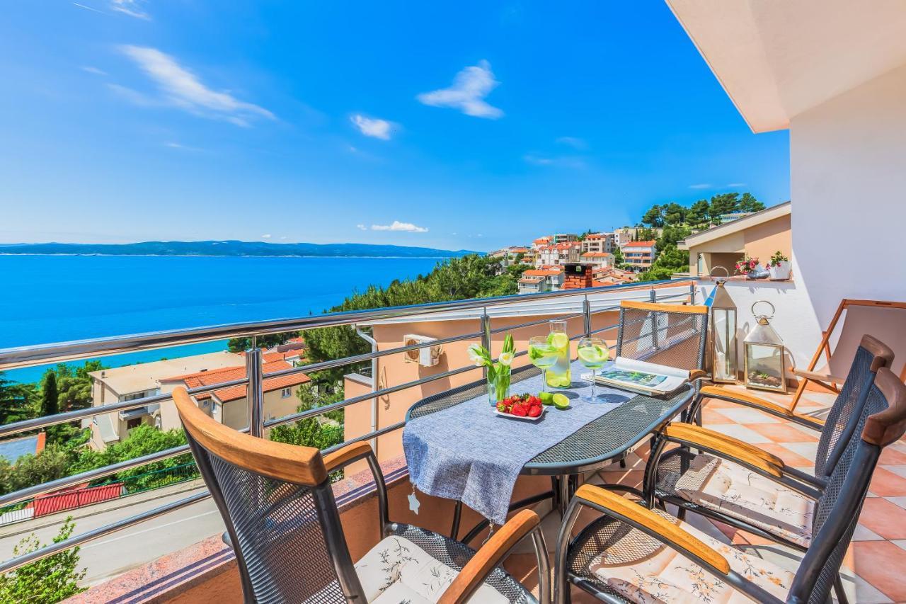 Apartmani Nikola Baška Voda Extérieur photo