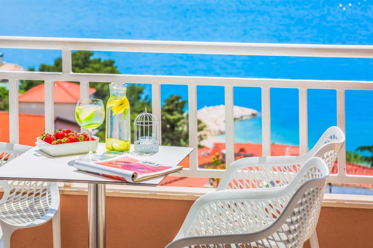 Apartmani Nikola Baška Voda Extérieur photo